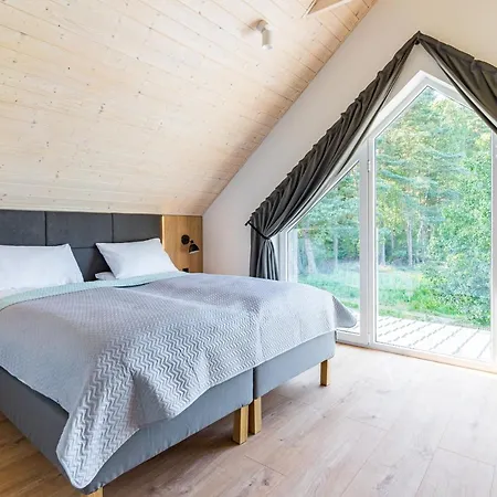 Zachodni Wiatr - Dom Pinus Бялогура