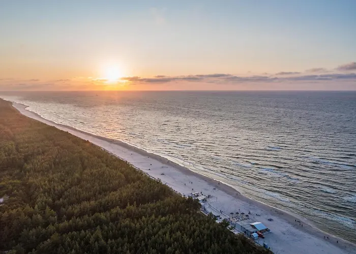 Zachodni Wiatr - Dom Pinus Białogóra